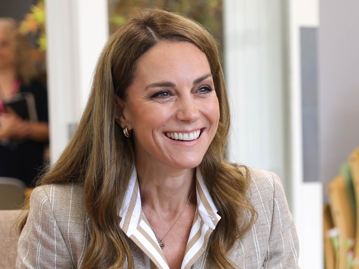 «Ты храбришься, стоически переносишь лечение»: Кейт Миддлтон рассказала как рак повлиял на ее жизнь