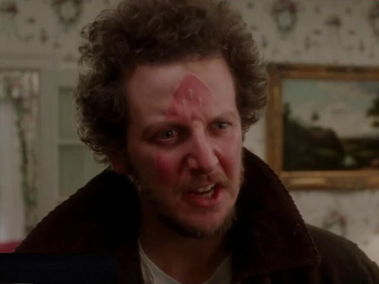 Образцовый семьянин и звезда фильма «Один дома» Дэниел Стерн обвиняется в склонении к проституции