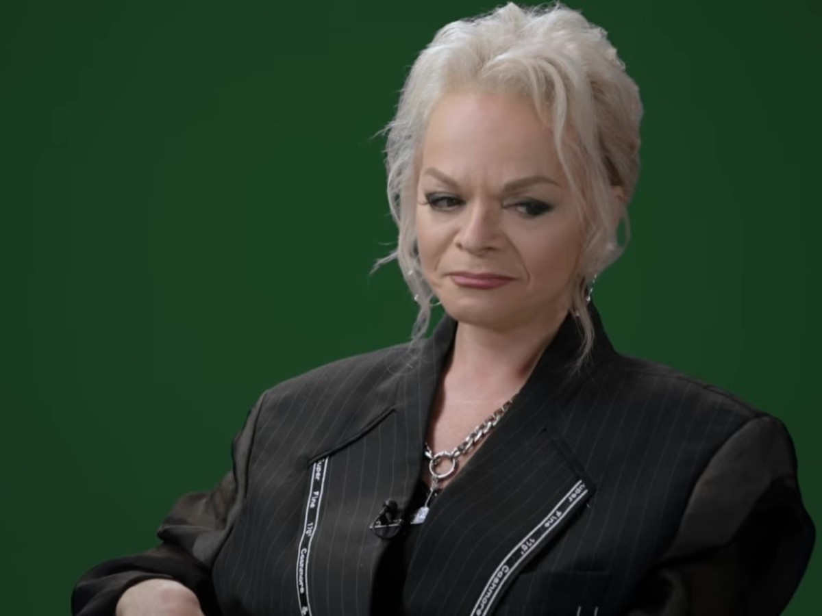 Лариса Долина